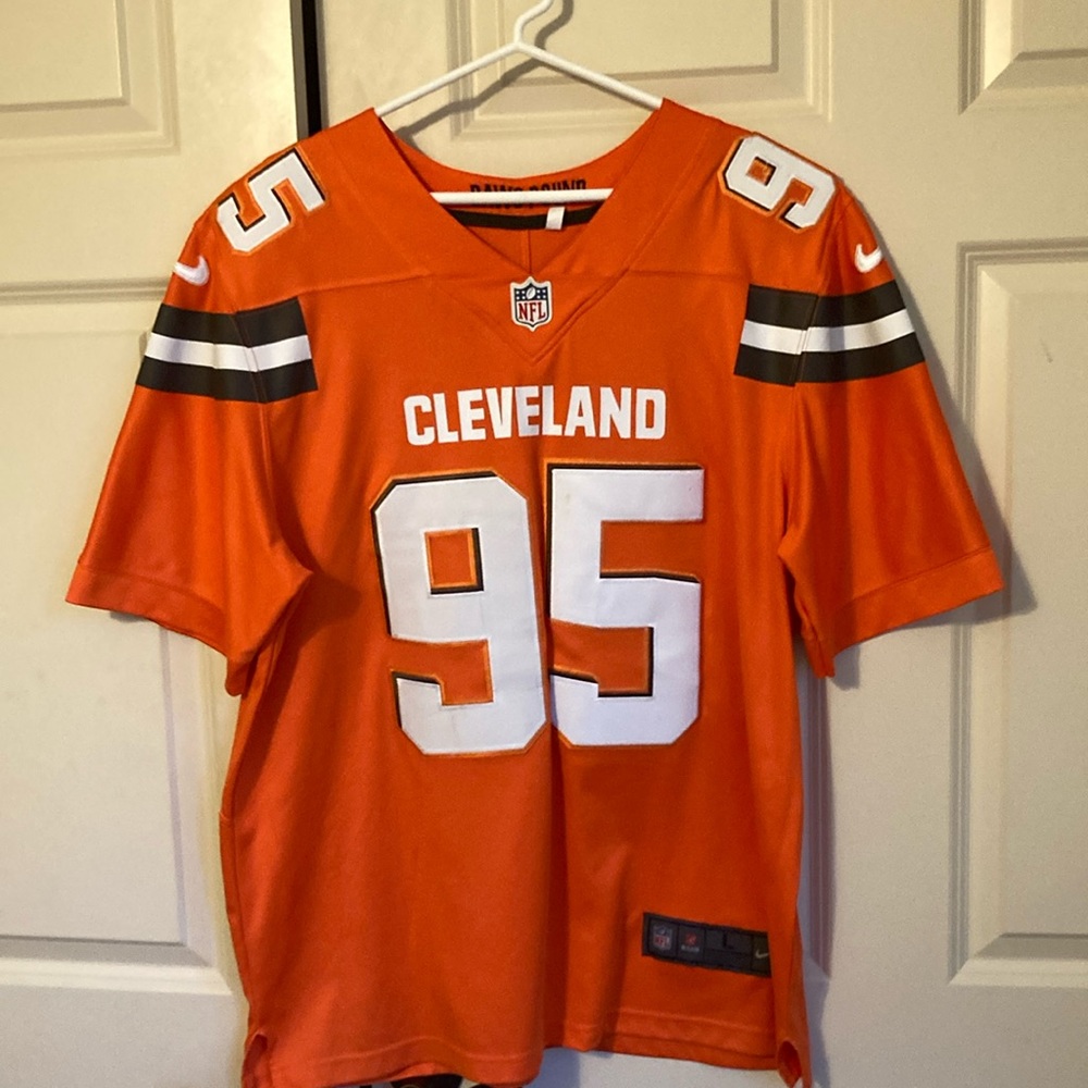 Nike men’s Cleveland Browns jersey.